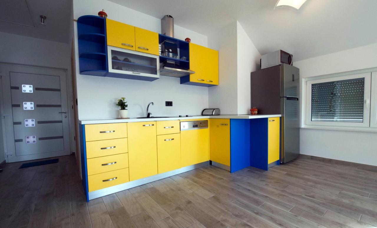 Apartman Grc Apartment Dugo Selo Exterior foto