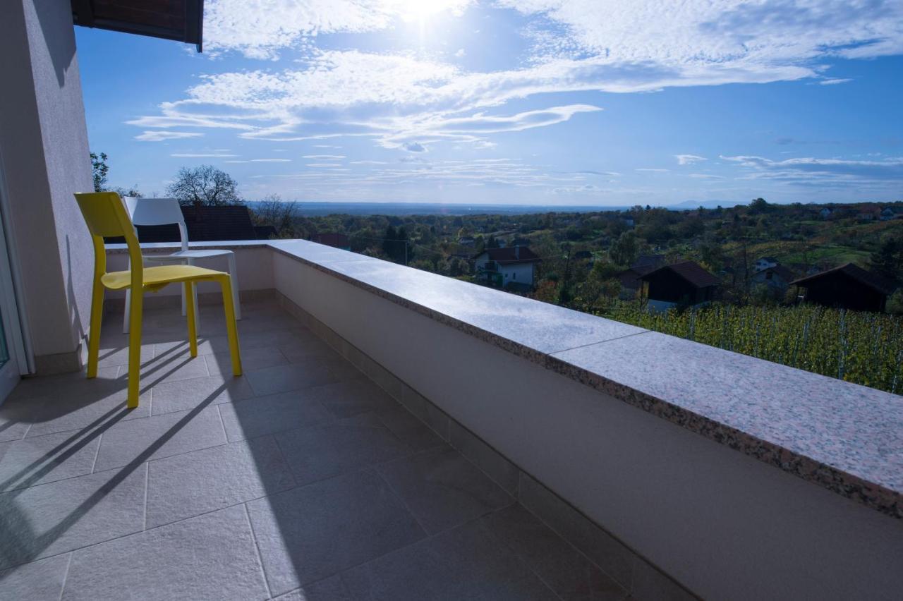 Apartman Grc Apartment Dugo Selo Exterior foto